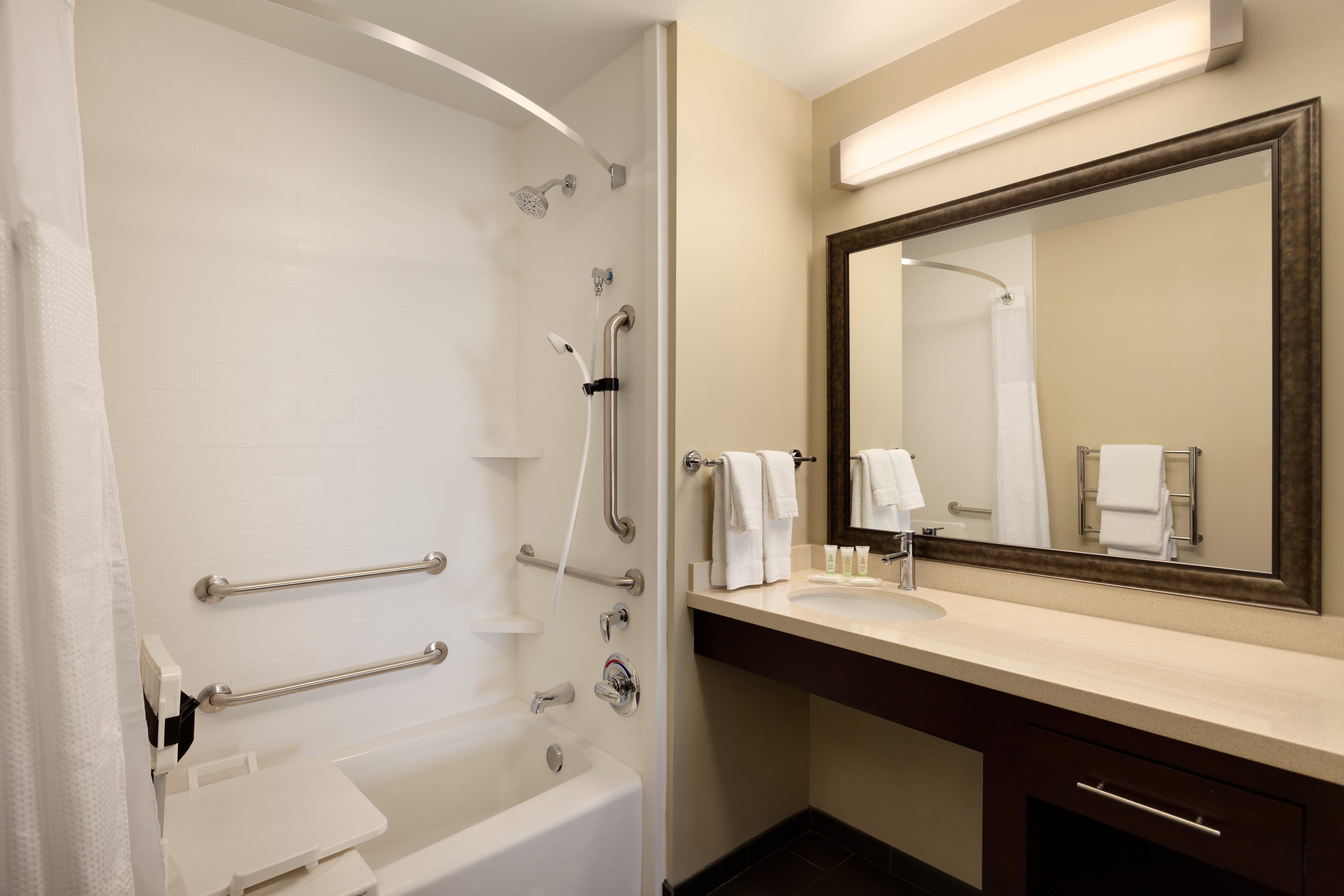 Staybridge Suites Midland By Ihg Dış mekan fotoğraf